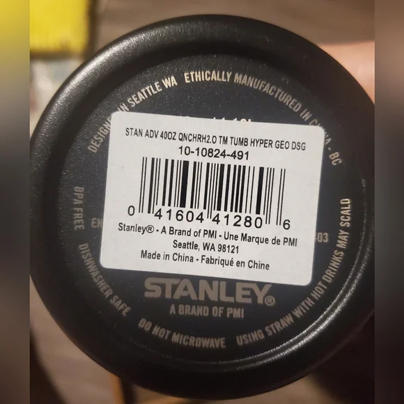 Stanley 40oz Hyper Geo Tumbler - Picture 14 of 14